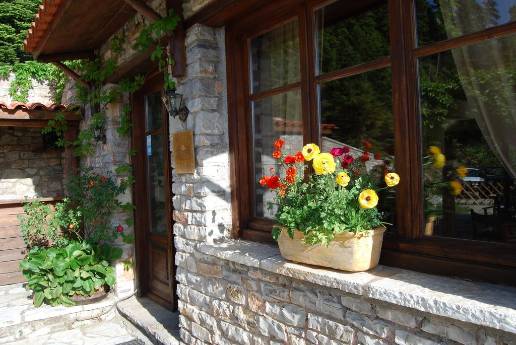 Dryades Guesthouse Ano Chora Exterior foto