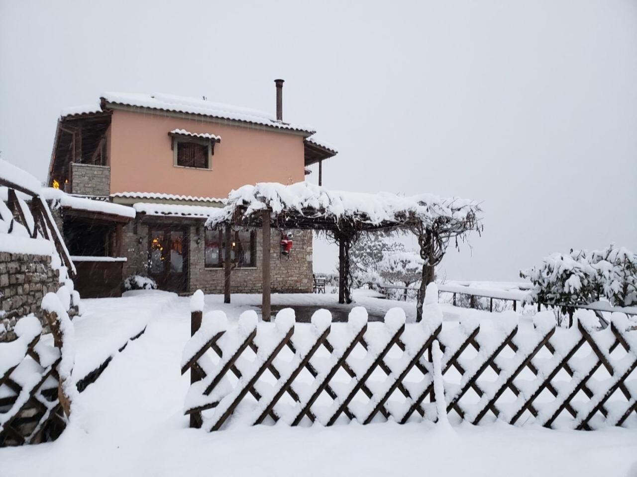 Dryades Guesthouse Ano Chora Exterior foto